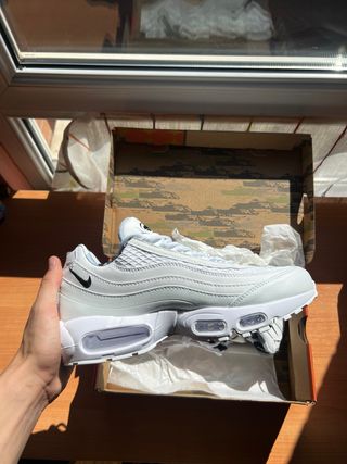 Nike Air Max 95 x Corteiz Gris/Blanco