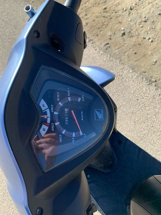 Honda Vision 110 Scooter