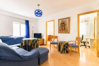 Piso en venta en Centro en Almería