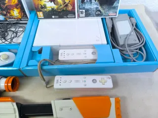 Nintendo Wii + Giochi e Accessori