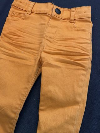 Pantalón niño mostaza