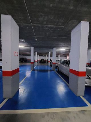 Garaje en venta en Arroyo de la Miel en Benalmádena