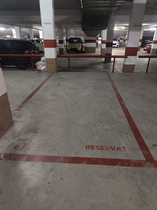 Garaje en venta en Olesa de Montserrat