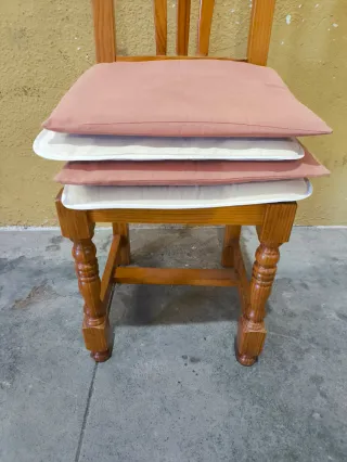 Sillas de madera estilo provenzal