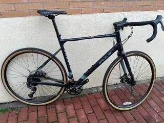 Bici Gravel Fuji nueva