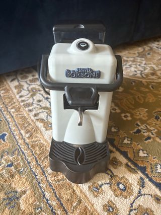 Macchina Caffè Borbone