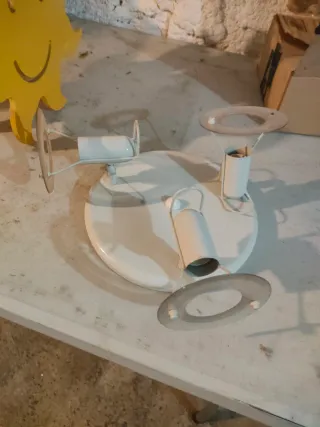 Lámpara de techo blanca