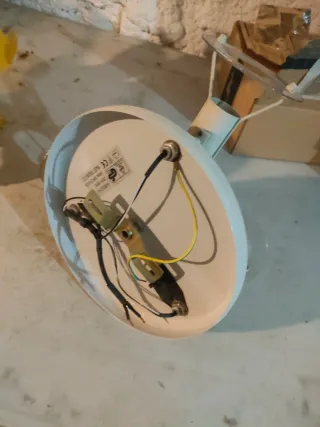 Lámpara de techo blanca