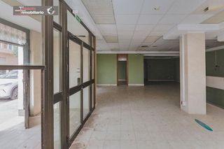 Local comercial en venta en Nueva Almería - Cortijo Grande - Vega de Acá en Almería