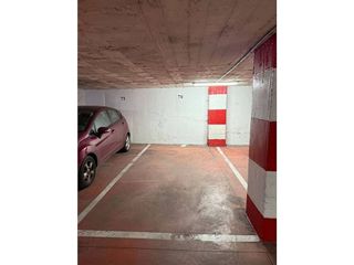 Garaje en venta en Carranque - Haza Cuevas en Málaga