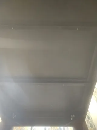 Mesa de comedor de madera maciza