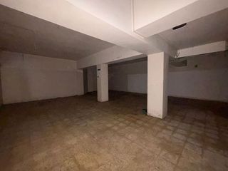 Local comercial en venta en Artigas - Llefià en Badalona