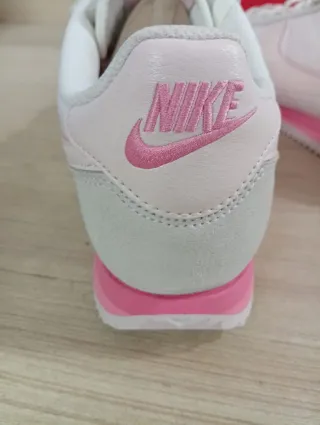 Nike Cortez n.43 originali bianche e rosa Nuove