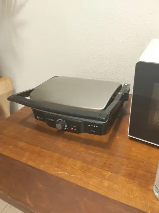 Parrilla Eléctrica Cecotec Rock'nGrill 2000W