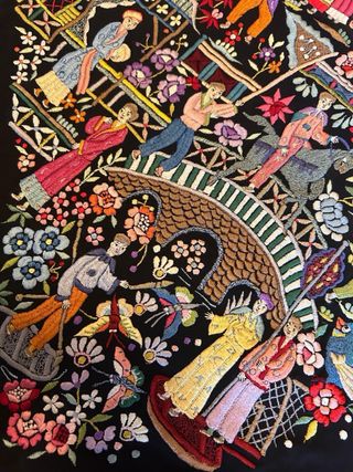 Manton de Manila bordado