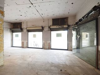 Local comercial en venta en Instituts - Ponent - Sota el Camí Ral en Granollers