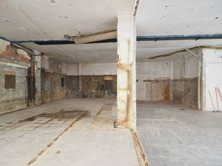 Local comercial en venta en Instituts - Ponent - Sota el Camí Ral en Granollers