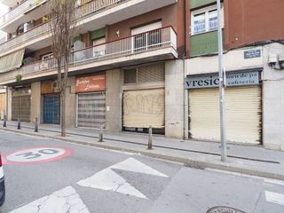 Local comercial en venta en Instituts - Ponent - Sota el Camí Ral en Granollers