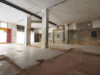 Local comercial en venta en Instituts - Ponent - Sota el Camí Ral en Granollers