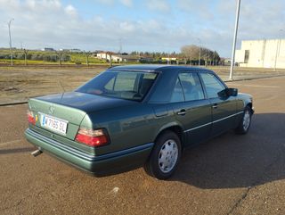Mercedes-Benz Clase E 1994