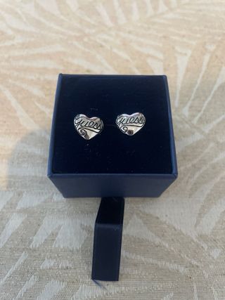 Pendientes Guess Corazón Plata.