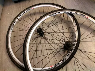 Ruedas Carretera 700c (622x13C) cubiertas de 25mm