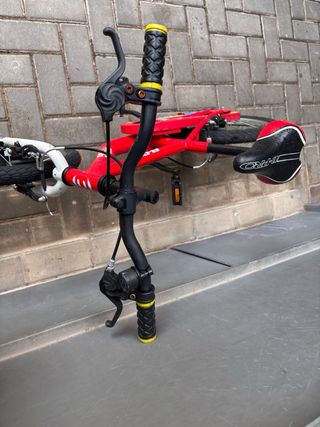 Bicicleta infantil B-Pro 16 roja