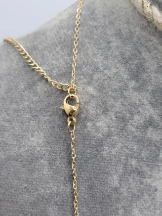 Colgante Manos Corazón Baño Oro