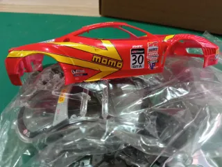 Carrocería y chasis GT3 Italia black arrow