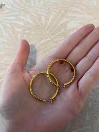 Pendientes aro Guess baño oro