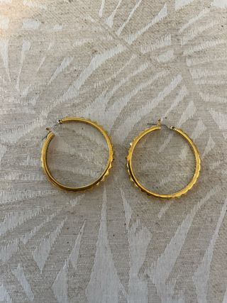 Pendientes aro Guess baño oro