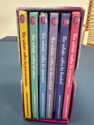 PRINCESAS ESTUCHE 6 CUENTOS LPCSC (Spanish Edit...