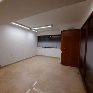 Local comercial en venta en Cervelló