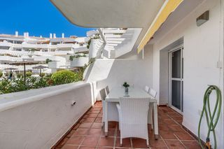 Piso en alquiler en Nueva Andalucía centro en Marbella