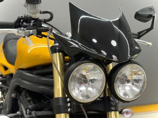 TRIUMPH SPEED TRIPLE 1050