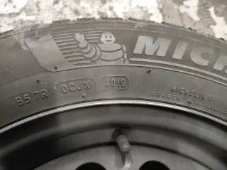 Michelin Alpin 205/60/16 con llanta