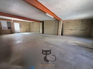 Edificio en venta en Massanassa