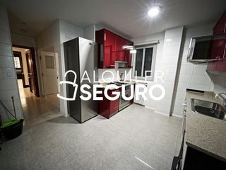Piso en alquiler en Pacífico en Madrid