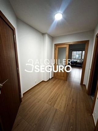 Piso en alquiler en Pacífico en Madrid