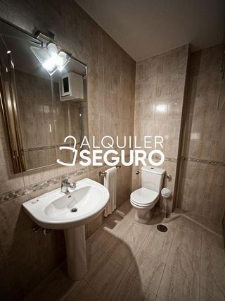 Piso en alquiler en Pacífico en Madrid