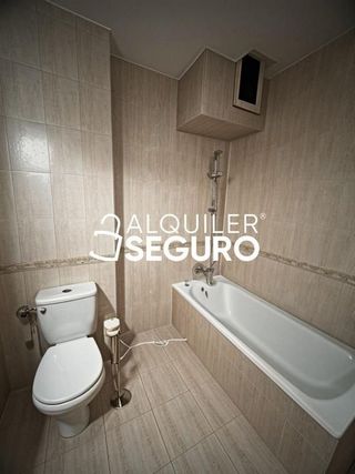 Piso en alquiler en Pacífico en Madrid
