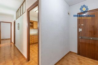 Piso en venta en Camino de Ronda - Rosaleda en Granada