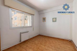 Piso en venta en Camino de Ronda - Rosaleda en Granada