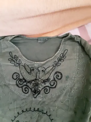 Lote 2 blusones vintage. Regalo otro