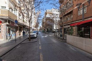 Piso en venta en Camino de Ronda - Rosaleda en Granada