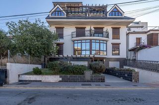 Local comercial en venta en Cájar