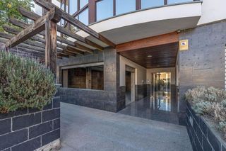 Local comercial en venta en Cájar