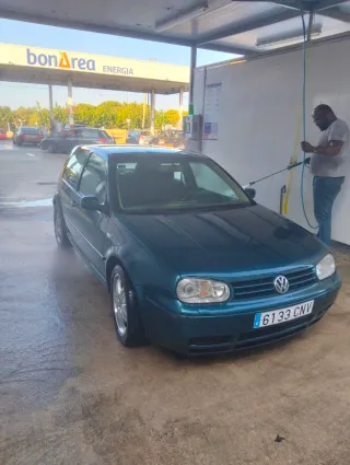 Volkswagen Golf 2003