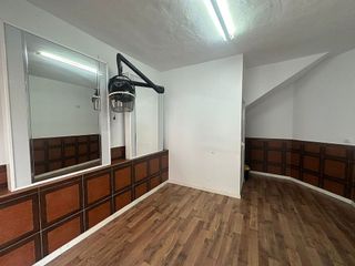 Local comercial en venta en Capuchinos en Vélez-Málaga