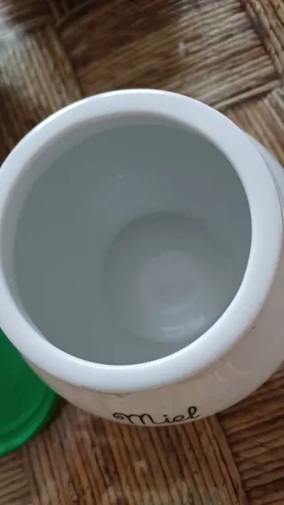 Juego vintage de tarros de cocina de porcelana.